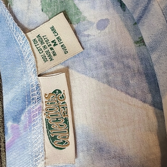 Collections Etc Assymetrical Hem Floral Blouse - Picture 8 of 12